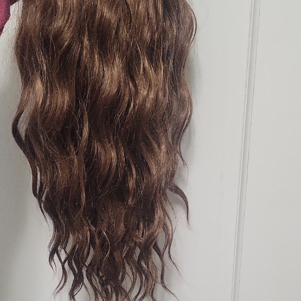 BNWT Chelsey Smith "Becky" Brunette Petite Wig